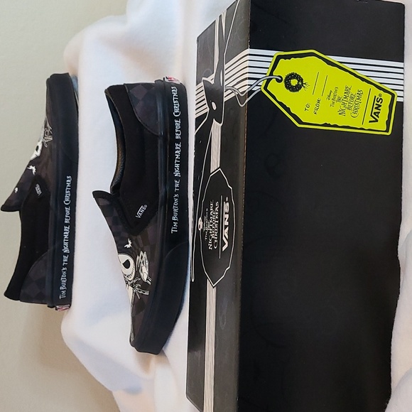 Vans limited edition Nightmare before Christmas glow in the dark - Picture 2 of 7